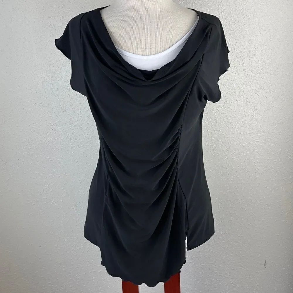 Passports Short Sleeve Blouse Top Size M EUC